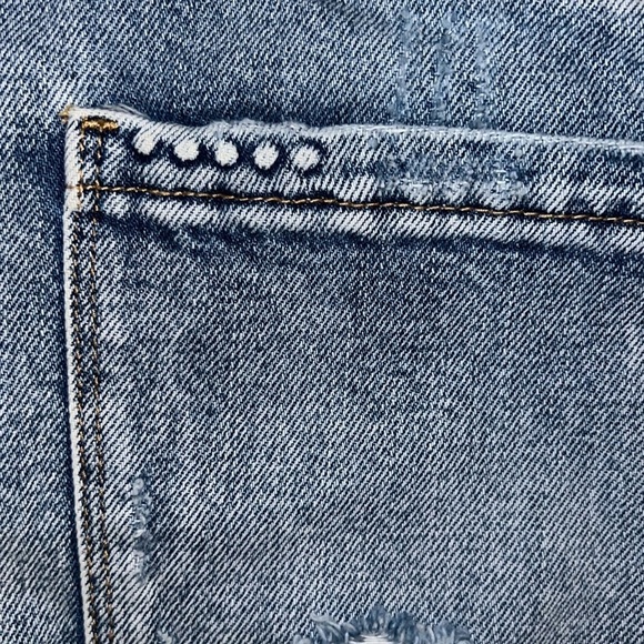 {Blank NYC Denim Button Up Distressed Cut Off Shorts Size 32} - Picture 5 of 12